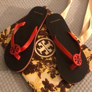 TORY BURCH MINI SANDALS FLIP FLOP 8 M NEW SHOES ONLY